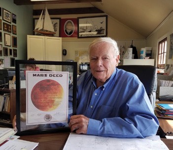 Kaye Williams to Serve Seafood on Mars