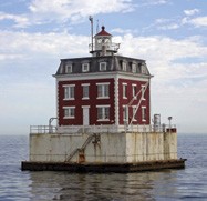 New Race Around Lighthouses Supports their Preservation