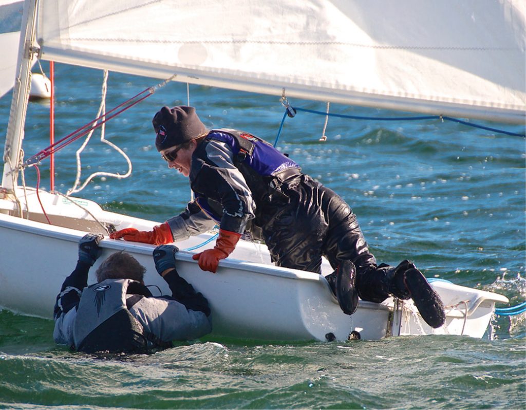 can sailboats capsize and resurface