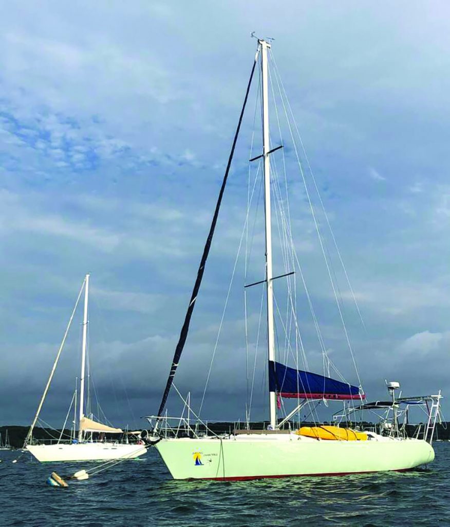 The Poet’s Lounge fleet comprises an Ericson 39 (foreground) and a Jeanneau Sunkiss 47. © sailpoetslounge.com