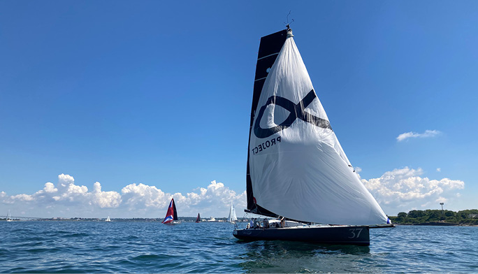 The Twenty Hundred Club Block Island Race