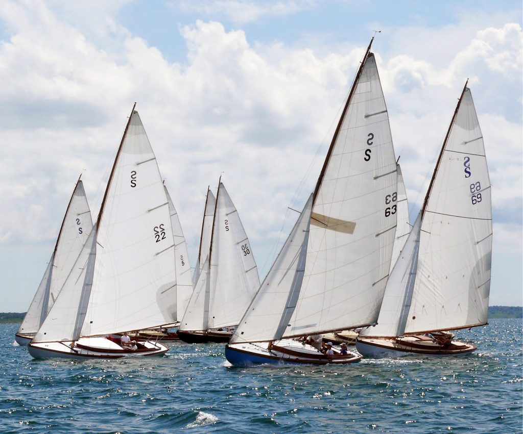 S boats line up for a start on Buzzards Bay. 