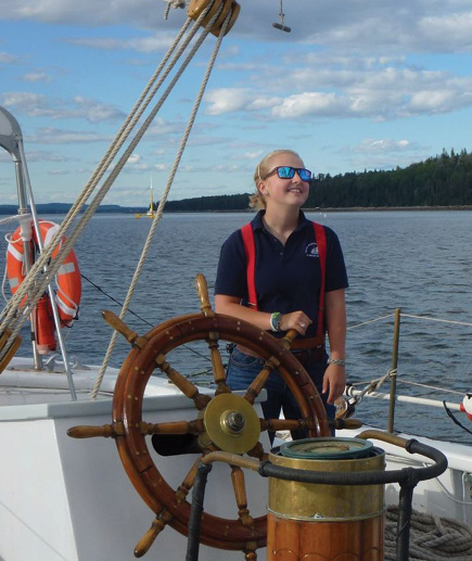 Sue Corl Youth Sailing Scholarship Opportunity