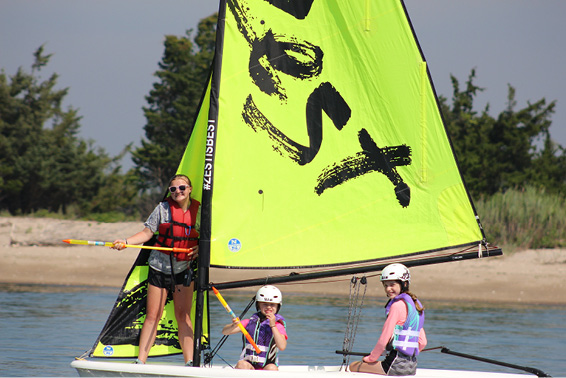 Clinton Sailing Club Welcomes New Members