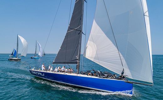 Edgartown Race Weekend: A Manageable Alternative